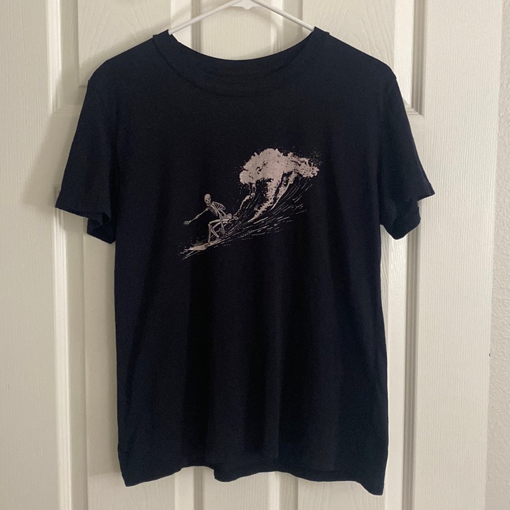 Pacsun skeleton surfer tee